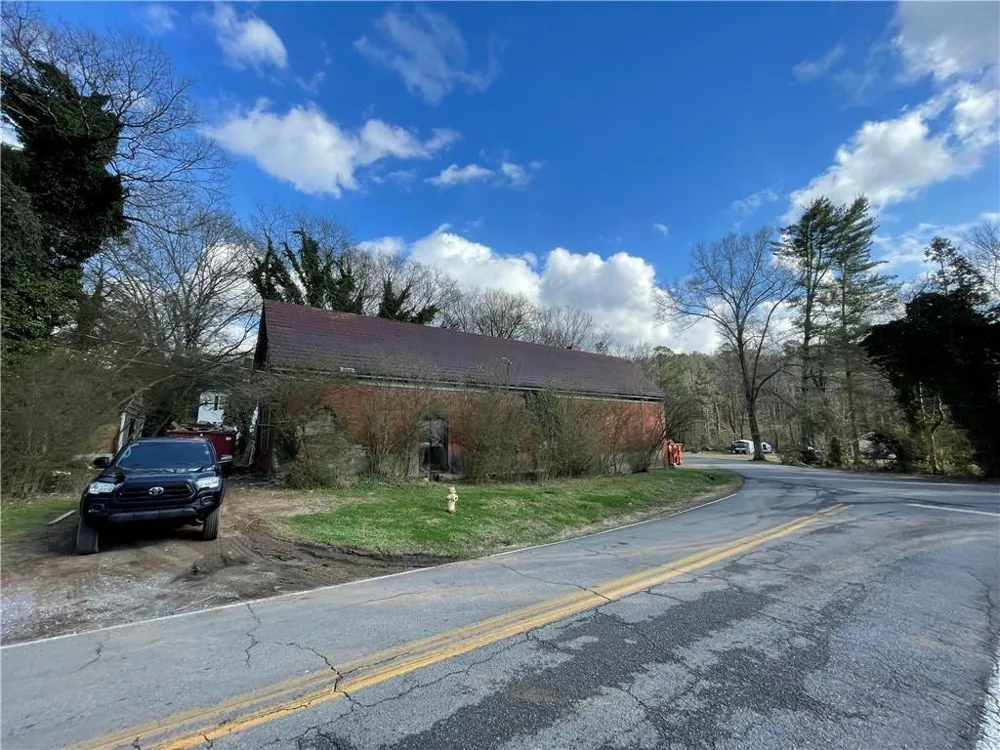 398 New Hermitage Road NE Rome, GA 30161