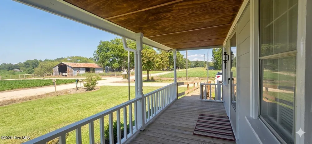 388 Quince Dail Road Chinquapin, NC 28521