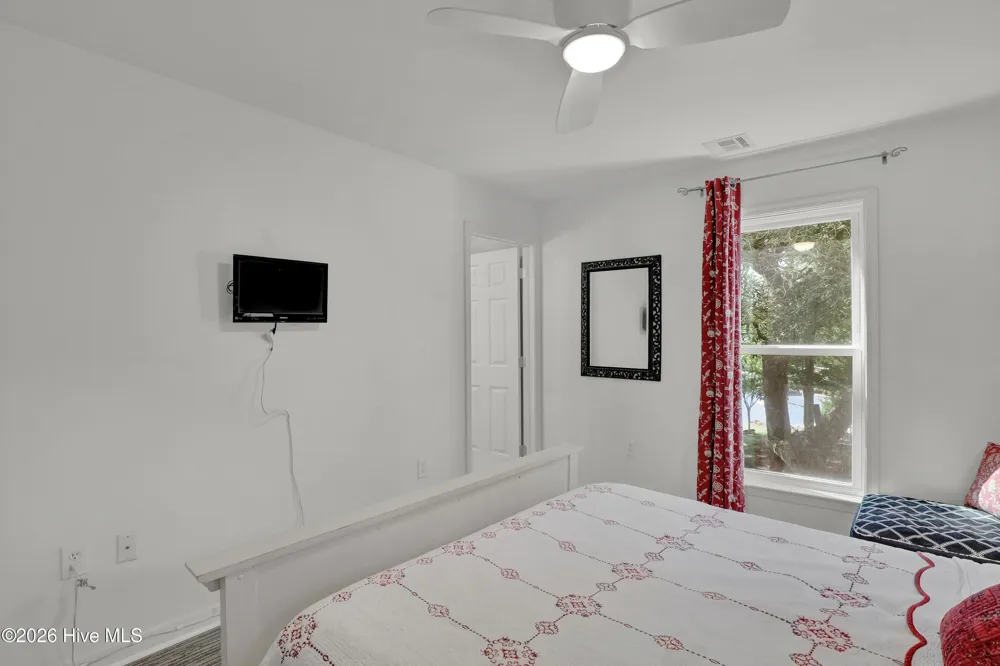109 Sea Urchin Court Surf City, NC 28445