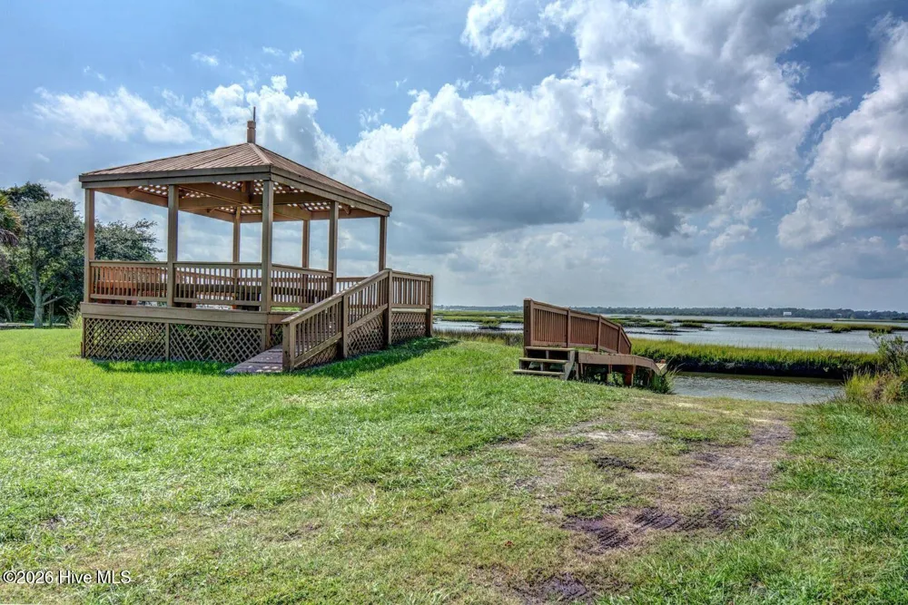 109 Sea Urchin Court Surf City, NC 28445