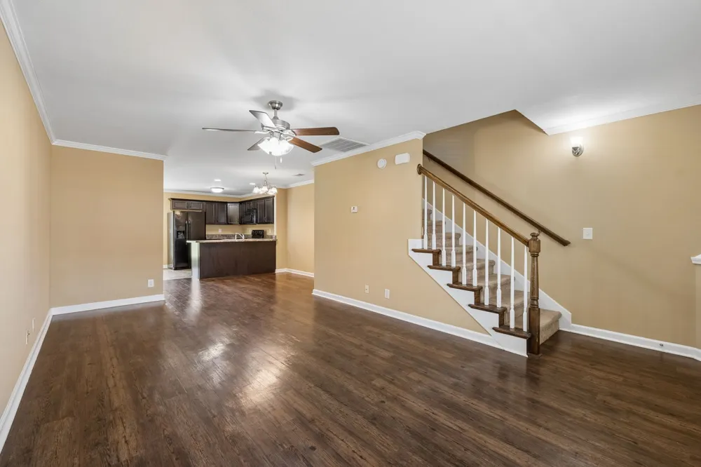 302 Sam Houston Cir Clarksville, TN 37040
