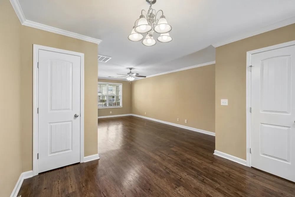 302 Sam Houston Cir Clarksville, TN 37040
