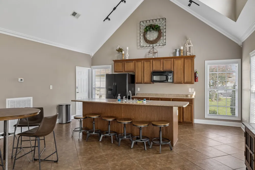 302 Sam Houston Cir Clarksville, TN 37040