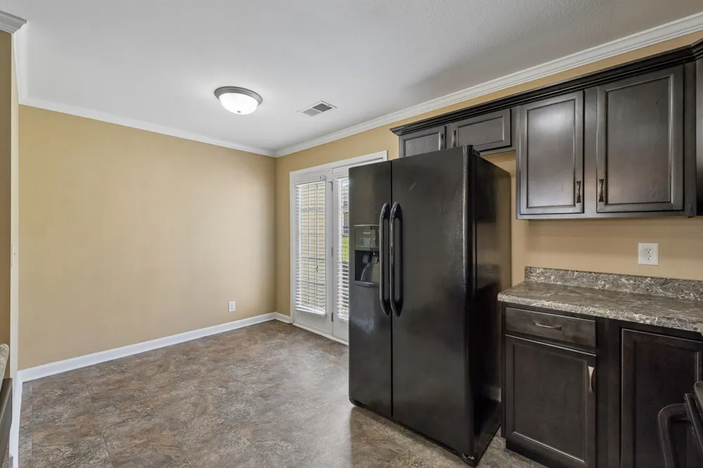 302 Sam Houston Cir Clarksville, TN 37040