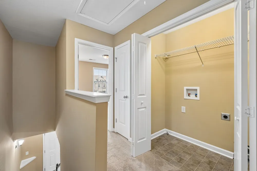 302 Sam Houston Cir Clarksville, TN 37040