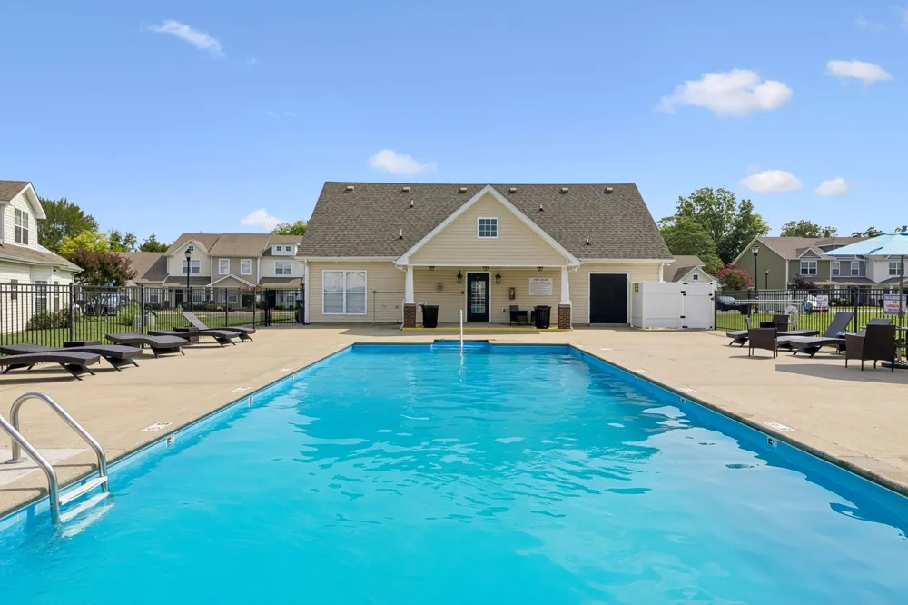 302 Sam Houston Cir Clarksville, TN 37040