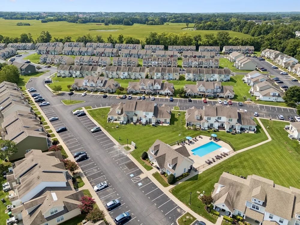302 Sam Houston Cir Clarksville, TN 37040