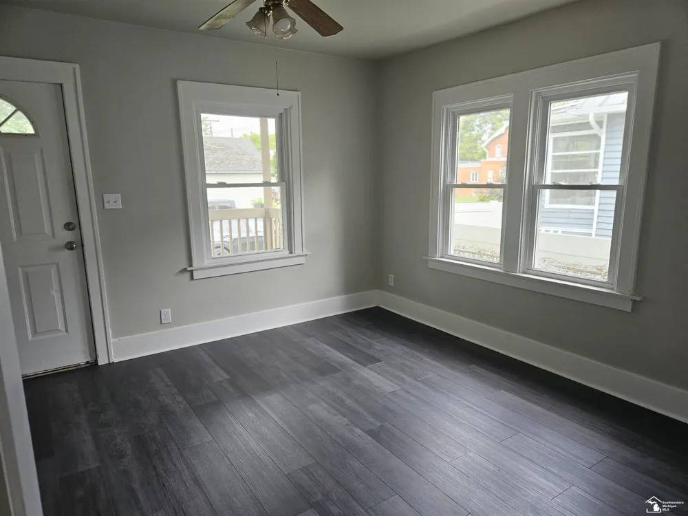 223 Jerome Street Monroe City, MI 48161