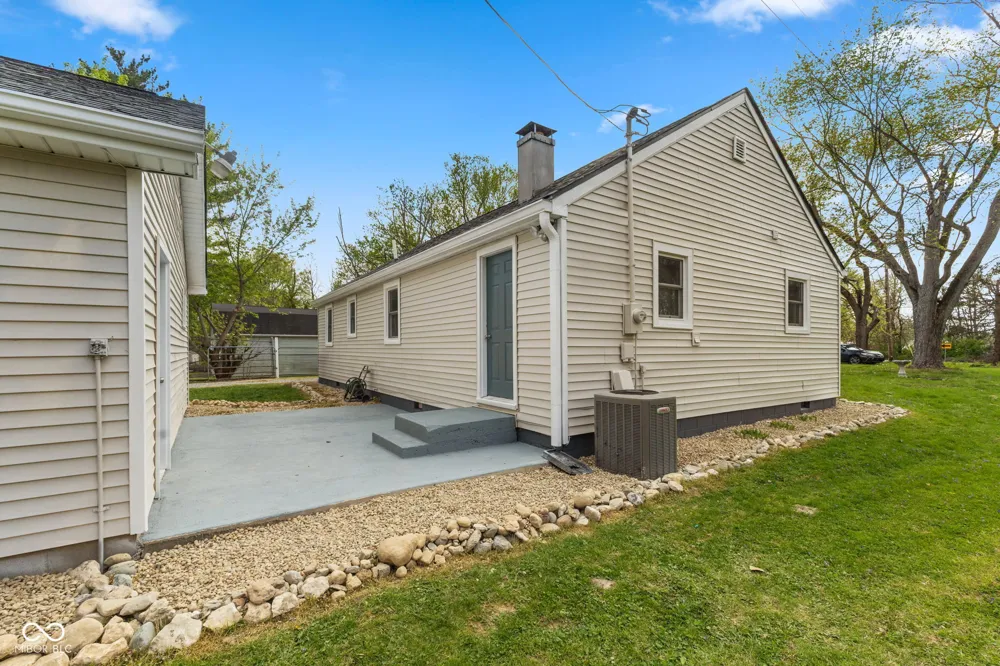 8049 State Road 267 Brownsburg, IN 46112