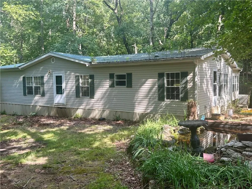 839 Wooten Road Cleveland, GA 30528