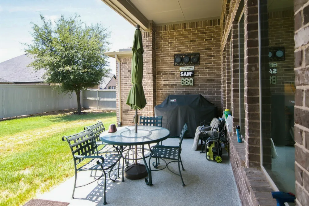 2913 Sundial Lane Northlake, TX 76247