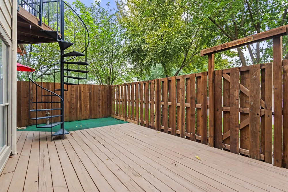 106 Summer Place Circle Pottsboro, TX 75076