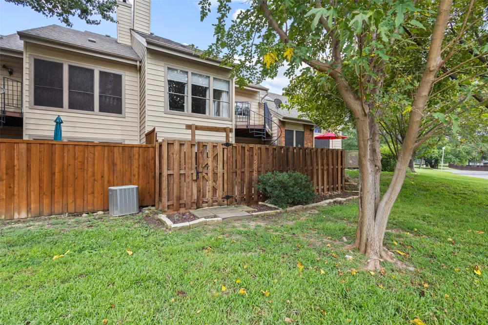 106 Summer Place Circle Pottsboro, TX 75076