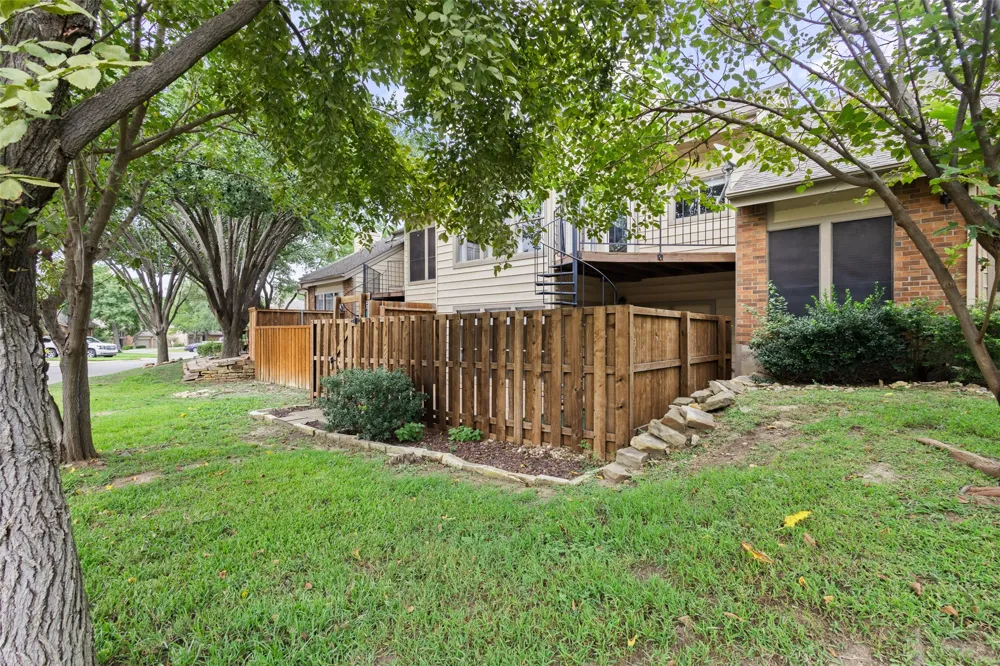 106 Summer Place Circle Pottsboro, TX 75076