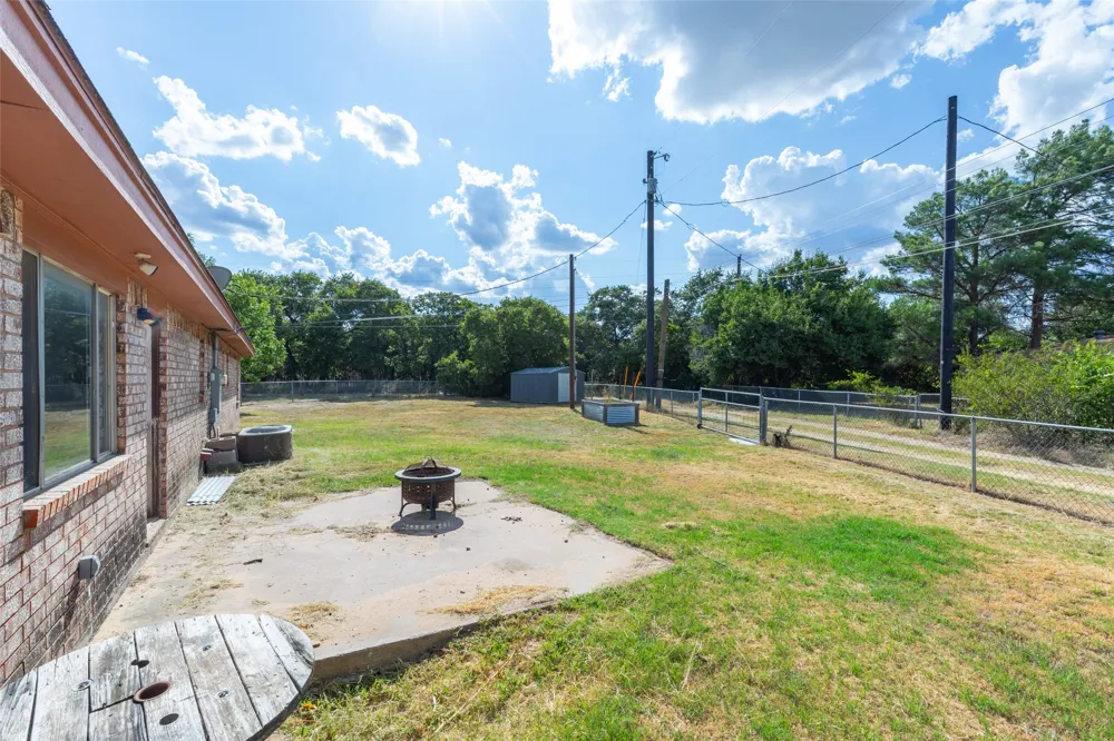 1714 Locksley Court Clyde, TX 79510