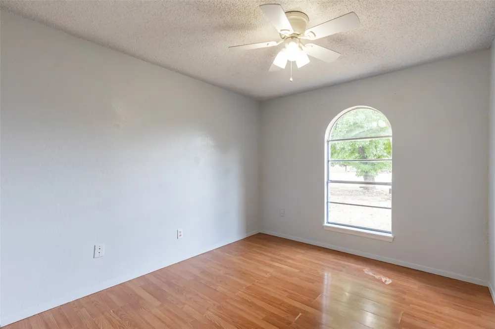 1714 Locksley Court Clyde, TX 79510