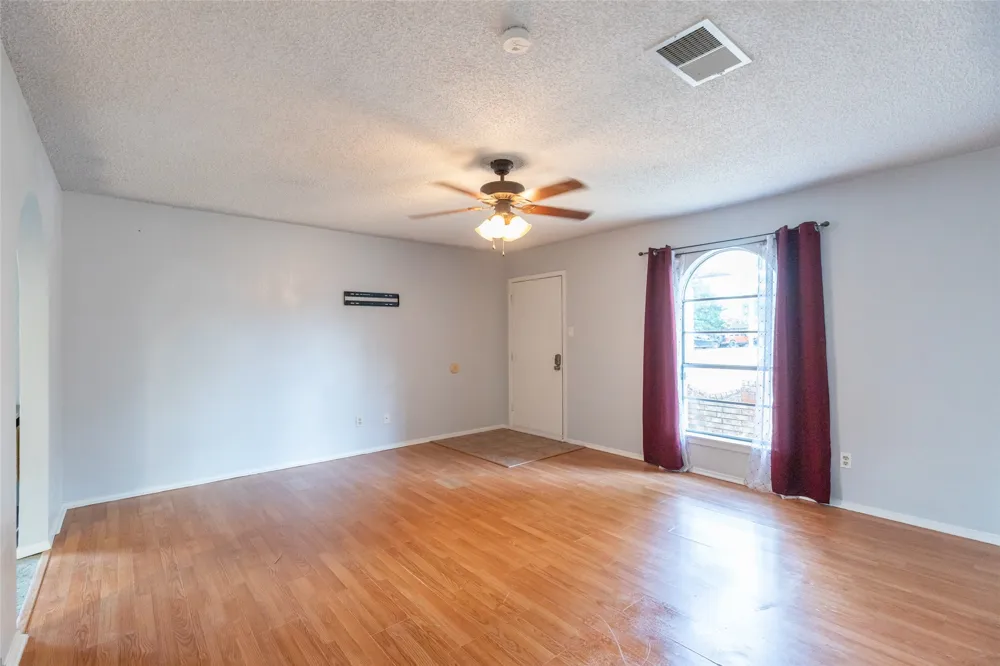 1714 Locksley Court Clyde, TX 79510