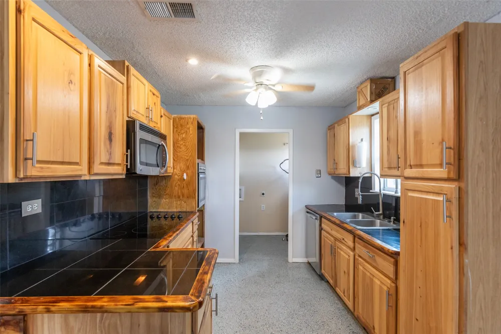 1714 Locksley Court Clyde, TX 79510