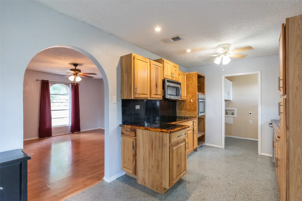 1714 Locksley Court Clyde, TX 79510