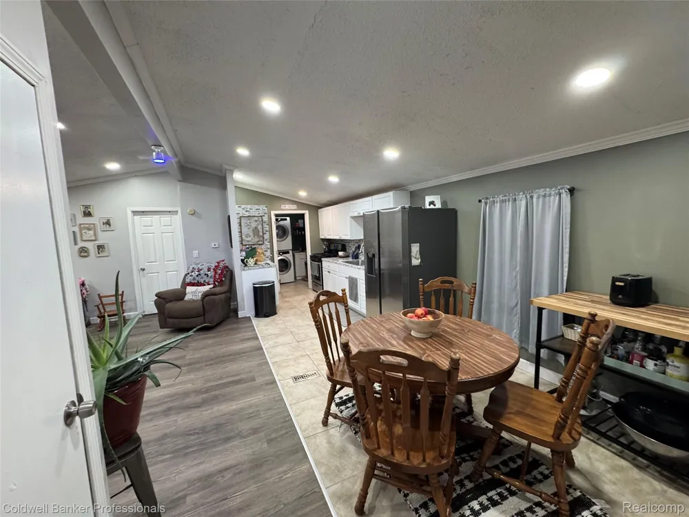 5323 English Road Koylton Township, MI 48727