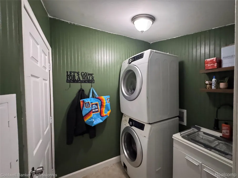5323 English Road Koylton Township, MI 48727