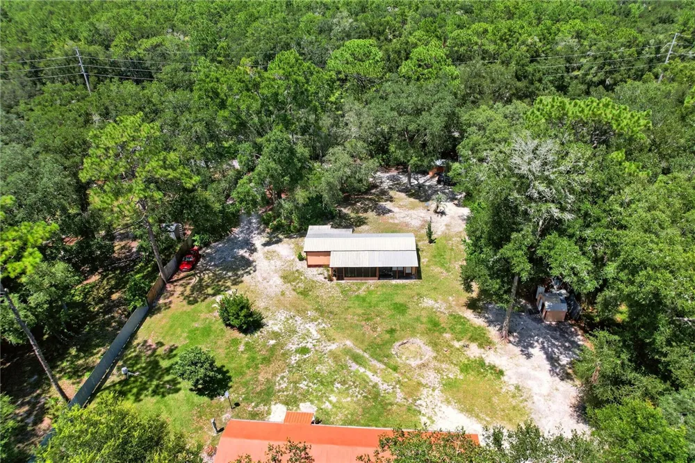 8200 SE 145 STREET Dunnellon, FL 34432