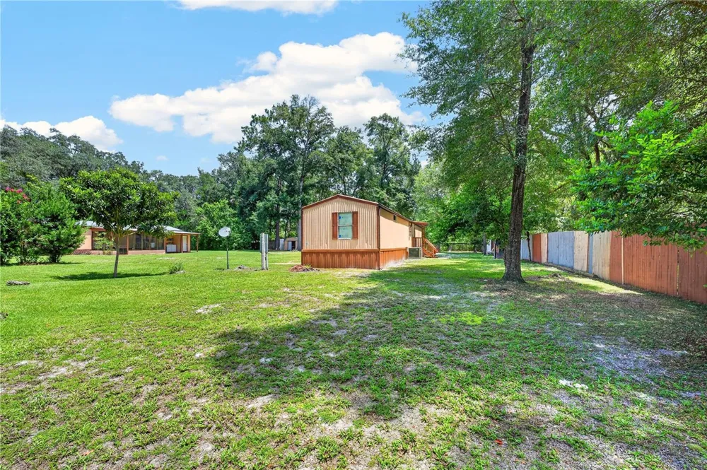 8200 SE 145 STREET Dunnellon, FL 34432