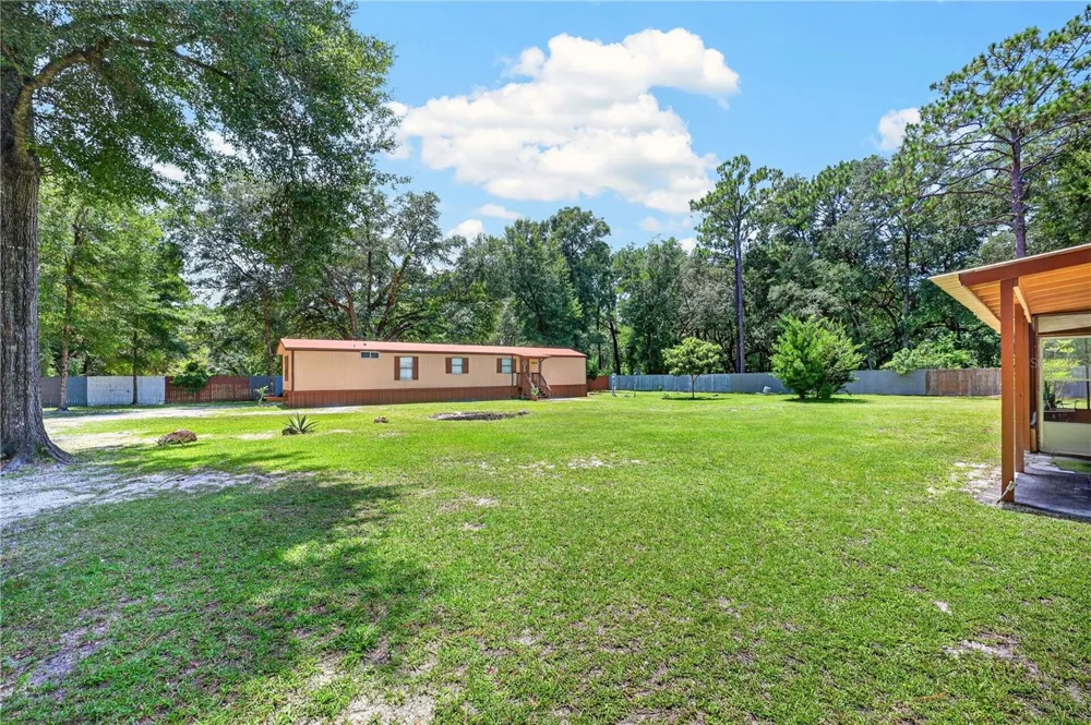 8200 SE 145 STREET Dunnellon, FL 34432