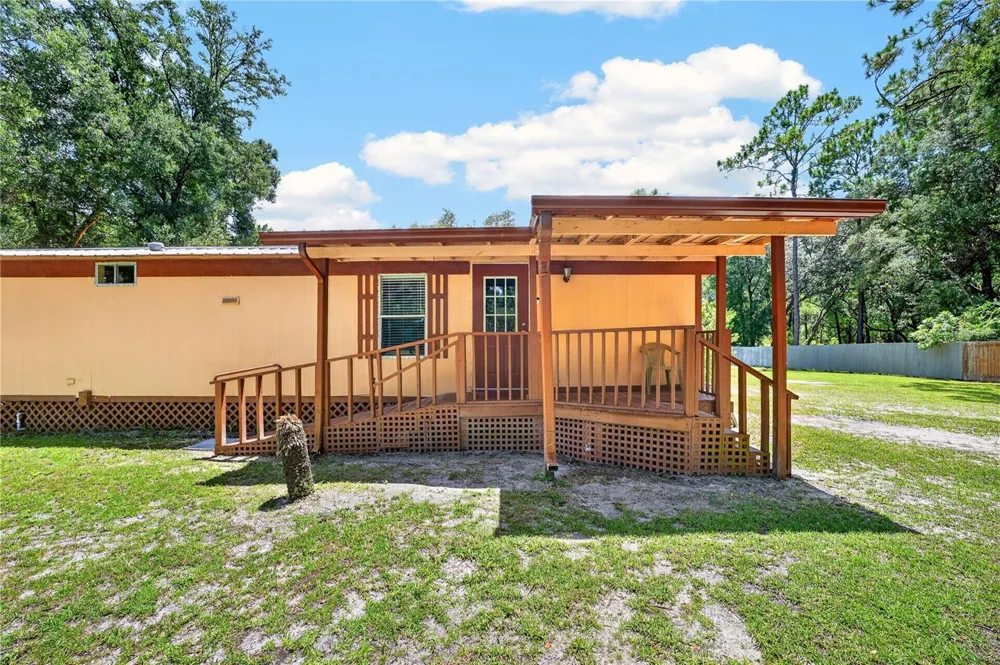 8200 SE 145 STREET Dunnellon, FL 34432