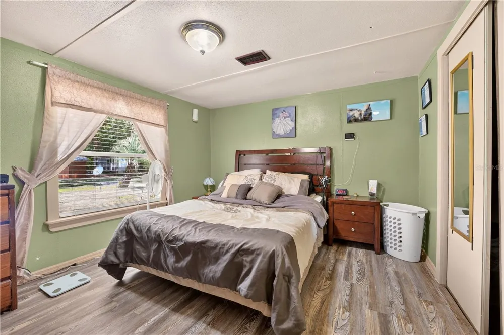 8200 SE 145 STREET Dunnellon, FL 34432