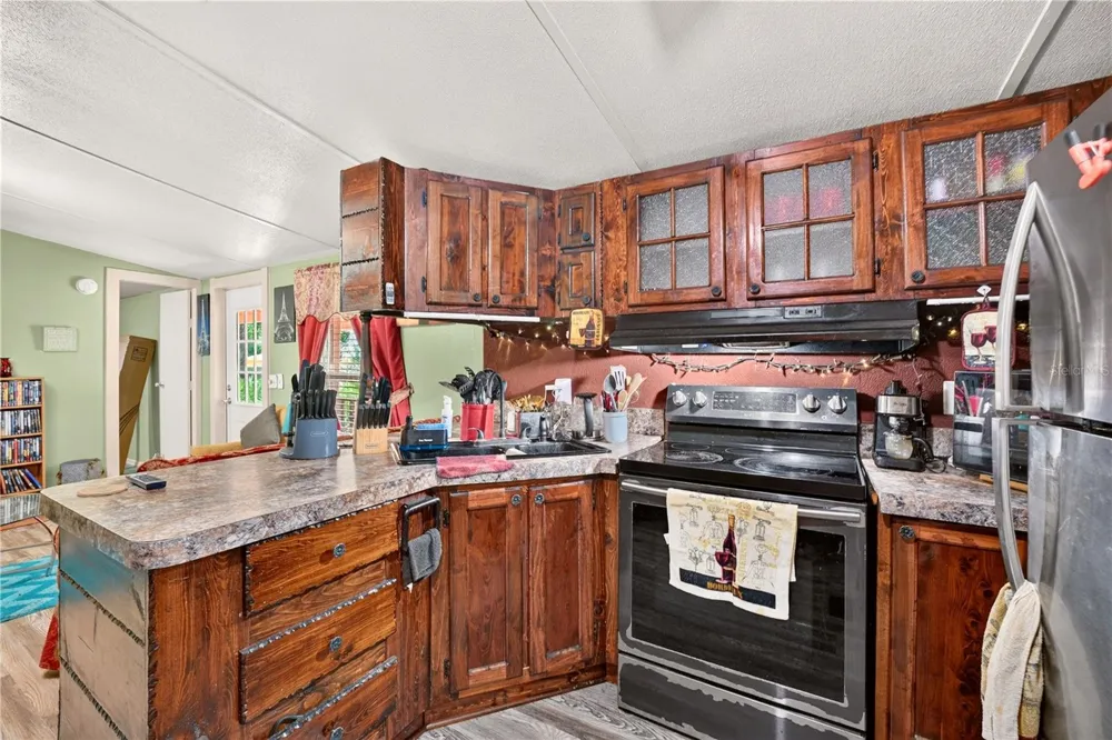 8200 SE 145 STREET Dunnellon, FL 34432