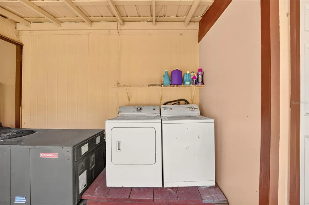 8200 SE 145 STREET Dunnellon, FL 34432