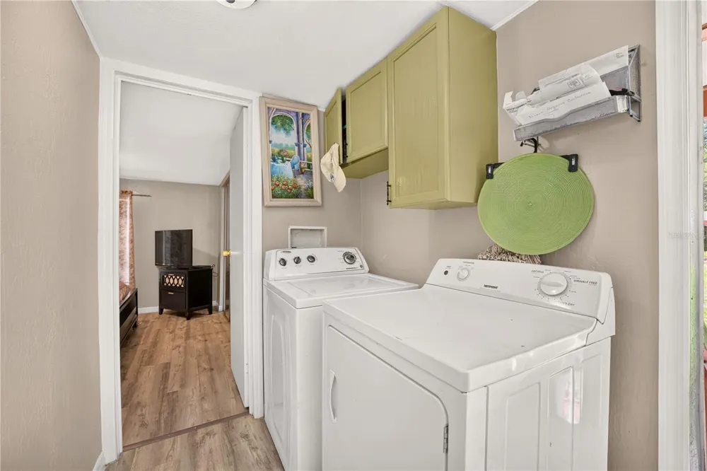 8200 SE 145 STREET Dunnellon, FL 34432