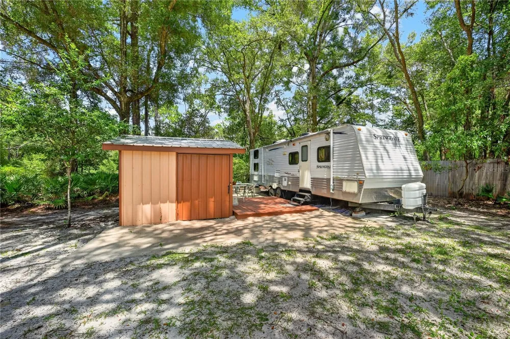 8200 SE 145 STREET Dunnellon, FL 34432