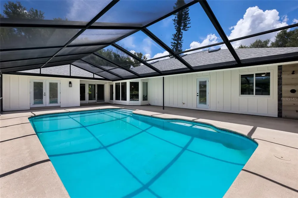 1411 70TH STREET NW Bradenton, FL 34209