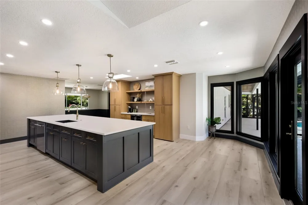 1411 70TH STREET NW Bradenton, FL 34209