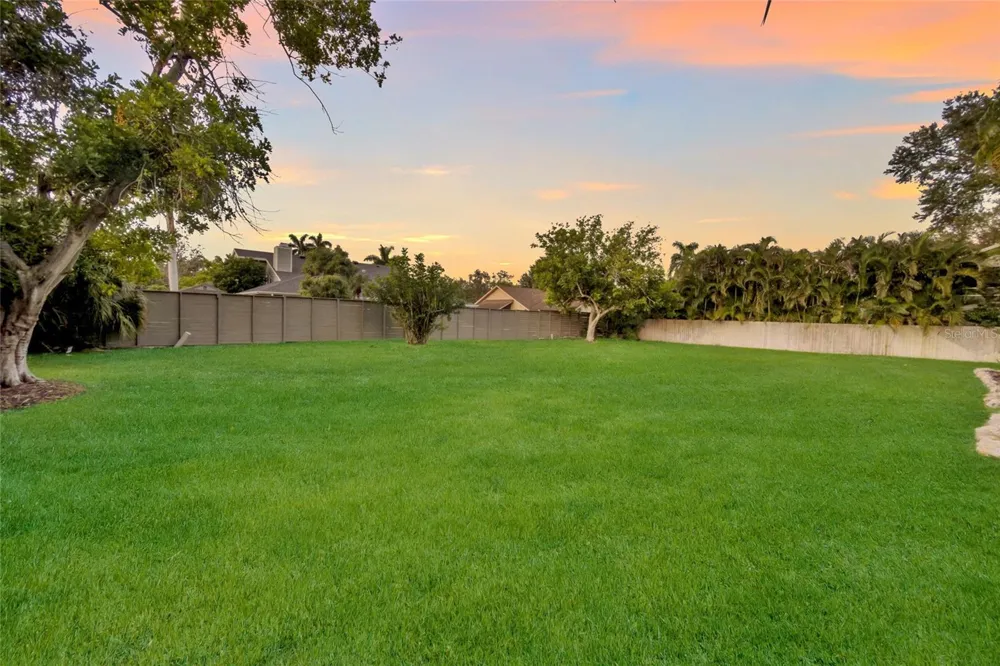 1411 70TH STREET NW Bradenton, FL 34209