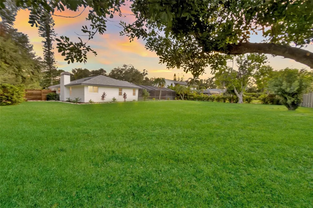 1411 70TH STREET NW Bradenton, FL 34209