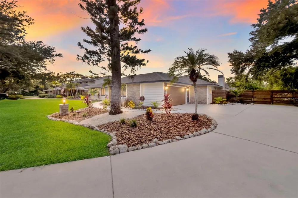 1411 70TH STREET NW Bradenton, FL 34209