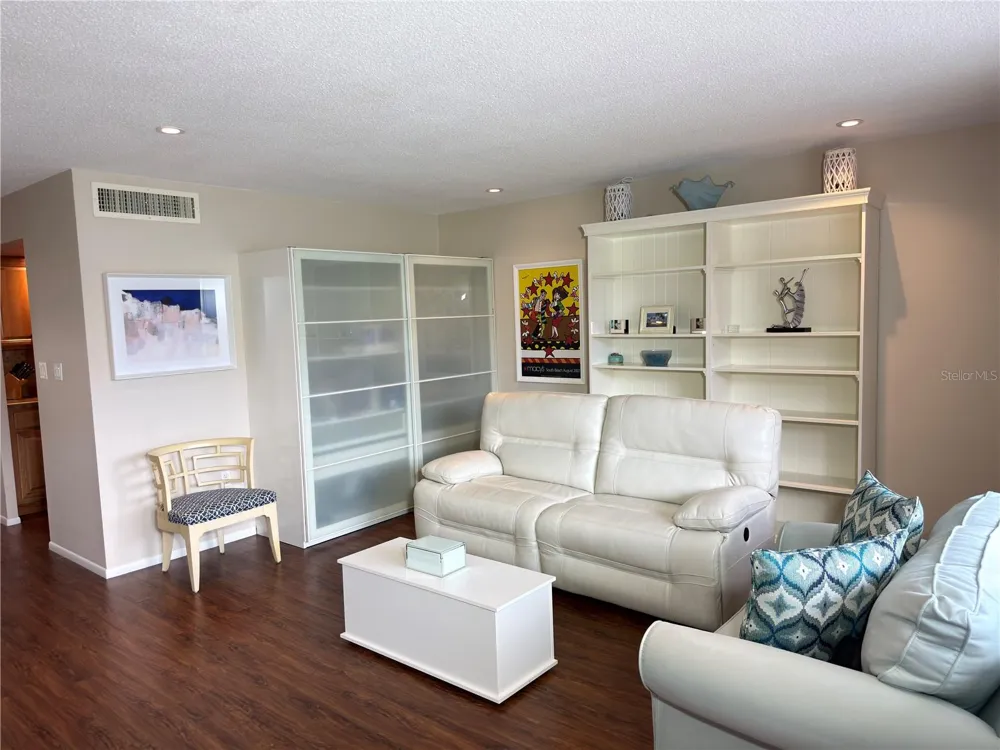 2650 PEARCE DRIVE #409 Clearwater, FL 33764