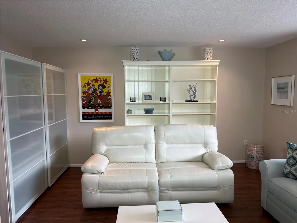 2650 PEARCE DRIVE #409 Clearwater, FL 33764
