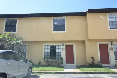 7446 WYNNEWOOD SQUARE #190