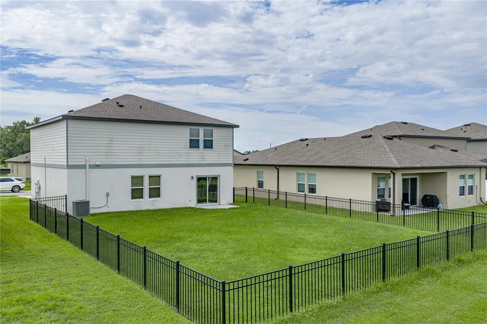 35746 BUTTONWEED TRAIL Zephyrhills, FL 33541