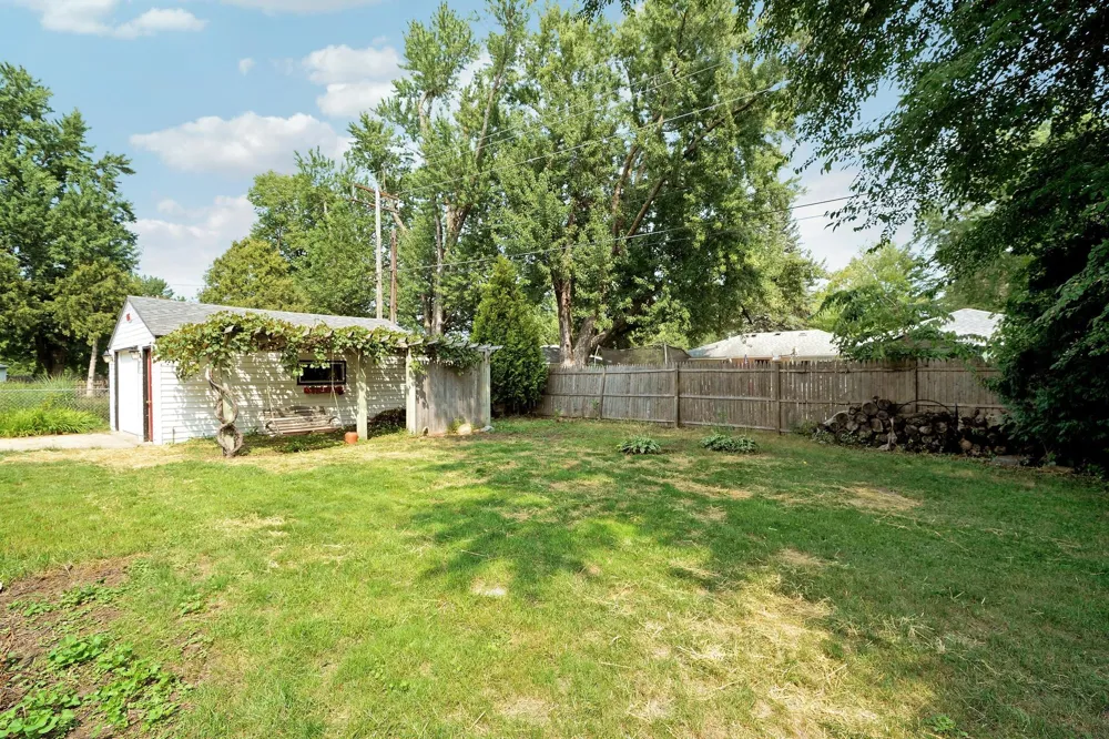 1525 Ramsey Street Hastings, MN 55033