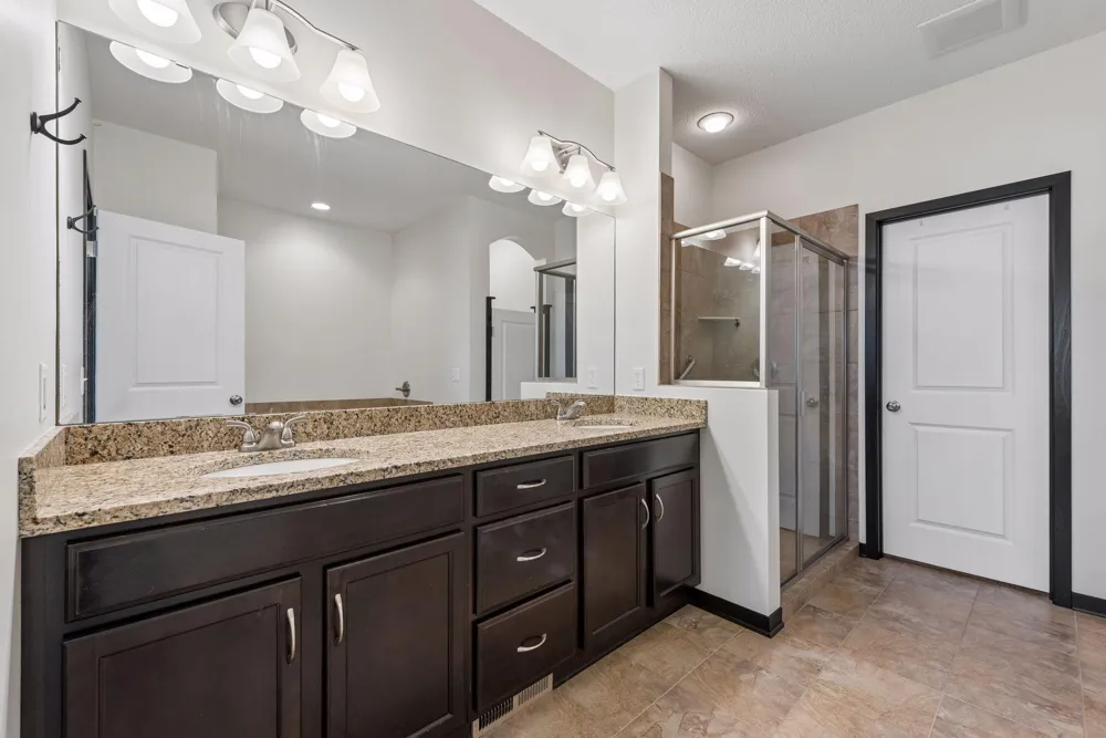 8652 Lake Riley Drive Chanhassen, MN 55317