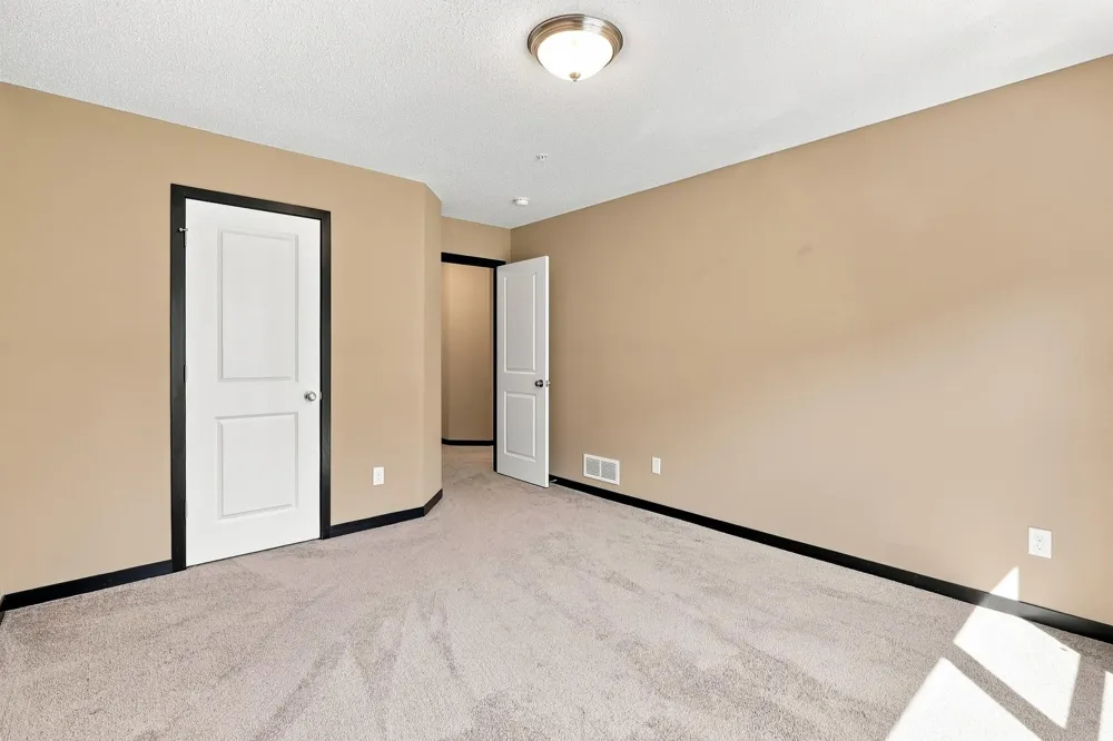 8652 Lake Riley Drive Chanhassen, MN 55317
