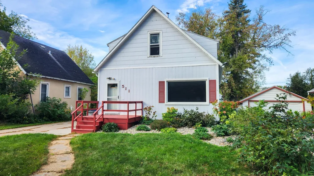 511 11th Street Moorhead, MN 56560