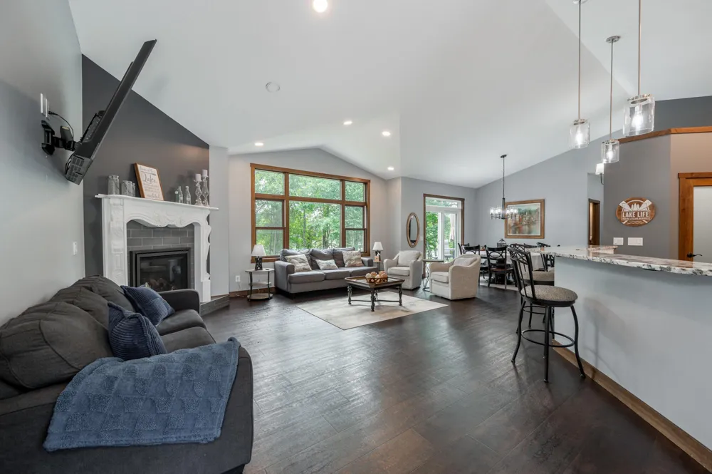 33231 Sky West Trail Grand Rapids, MN 55744