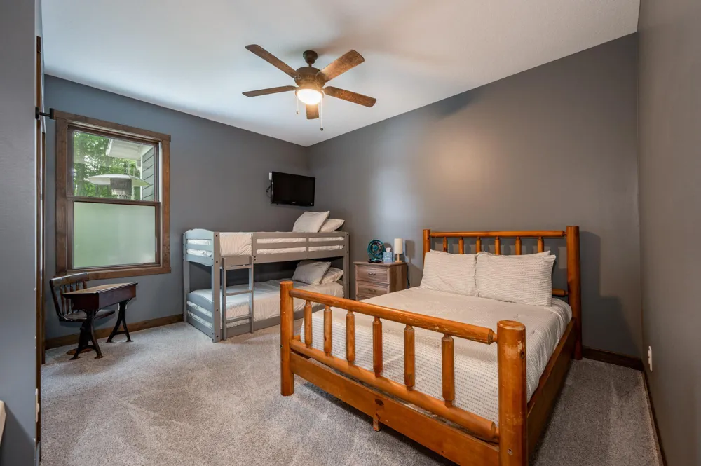 33231 Sky West Trail Grand Rapids, MN 55744