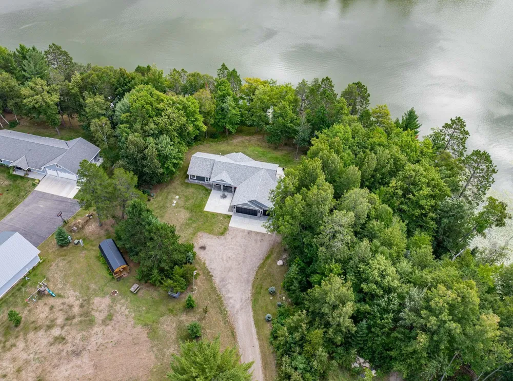 33231 Sky West Trail Grand Rapids, MN 55744
